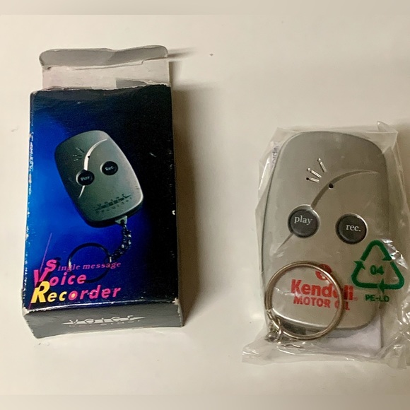 Rare Vtg KENDALL MOTOR OIL Promotional Advertisement Voice Recorder Keychain - Picture 6 of 15